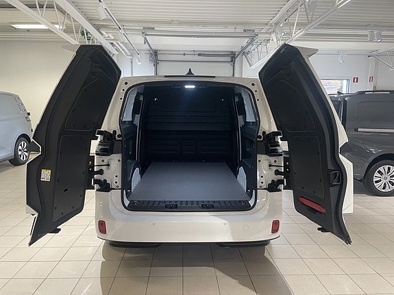Volkswagen ID. Buzz 7 of 7