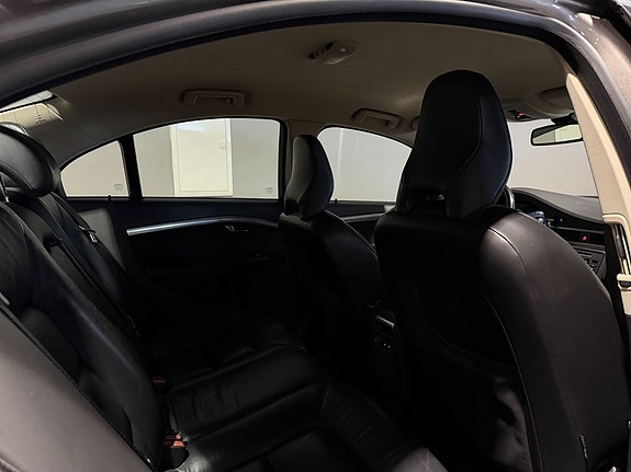 Volvo S80 17 of 30