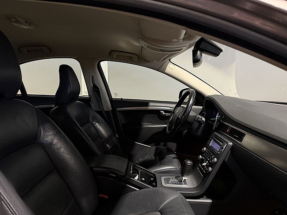 Volvo S80 16 of 30