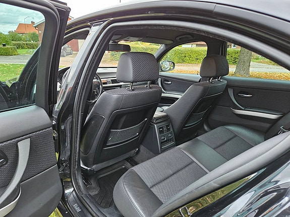 BMW 320d 6 of 10