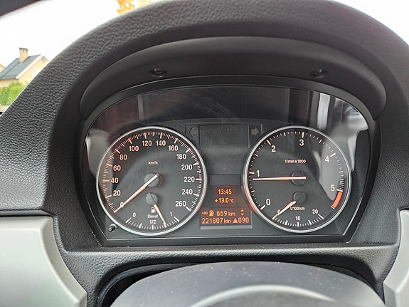 BMW 320d 10 of 10