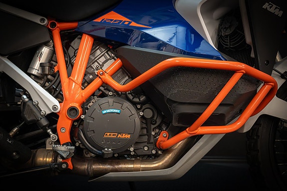 KTM 1290 Super Adventure R 14 of 23