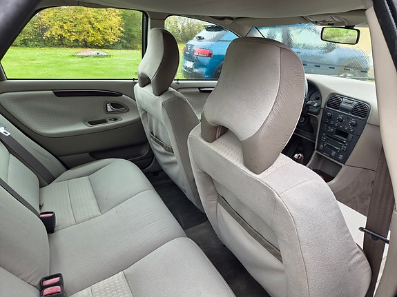 Volvo S40 5 of 8
