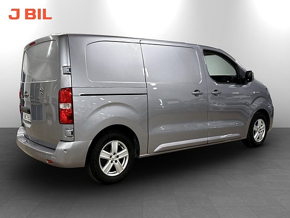 Peugeot e-Expert 3 of 17