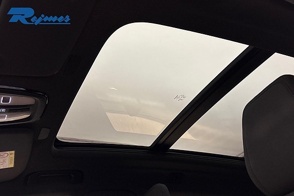 Volvo XC40 18 of 28