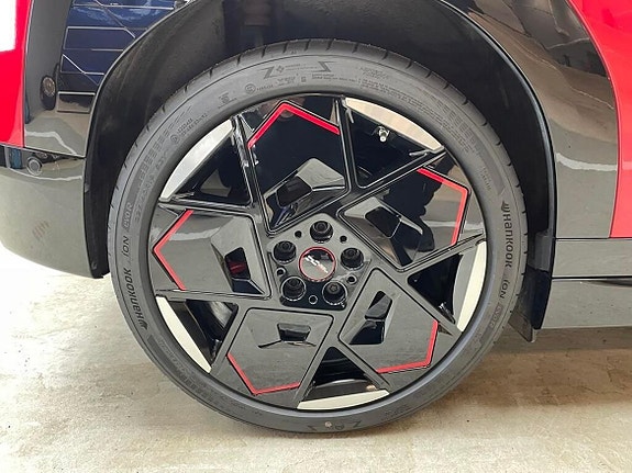 MINI John Cooper Works 12 of 15