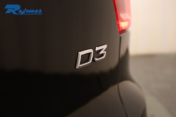 Volvo XC40 21 of 28