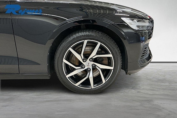 Volvo V60 15 of 18
