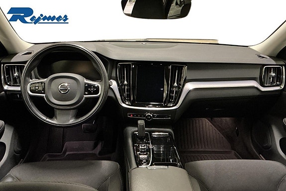 Volvo V60 8 of 18