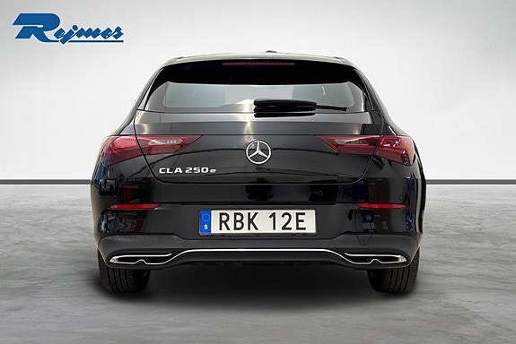 Mercedes-Benz CLA250 e 5 of 25