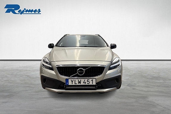 Volvo V40 Cross Country 19 of 20