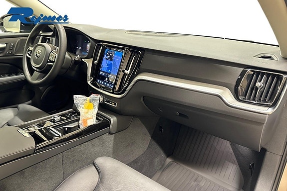 Volvo V60 12 of 20