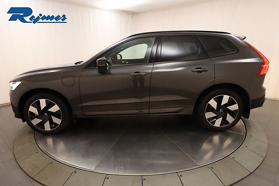 Volvo XC60 3 of 30
