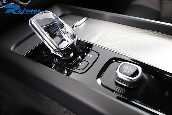 Volvo XC60 28 of 30