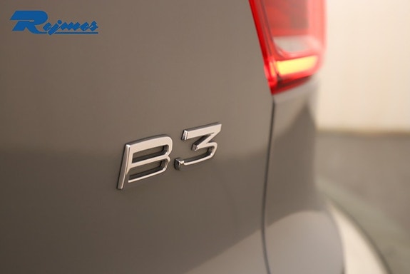 Volvo XC40 21 of 28