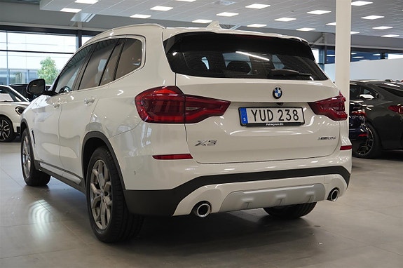 BMW X3 16 of 18