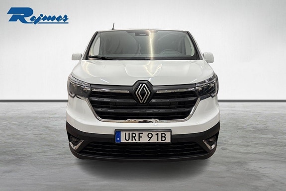 Renault Trafic 4 of 18
