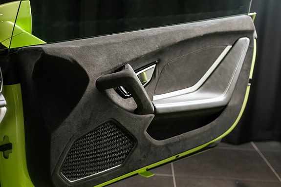 Lamborghini Huracan 17 of 21