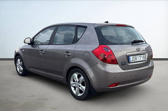 Kia Ceed 3 of 18