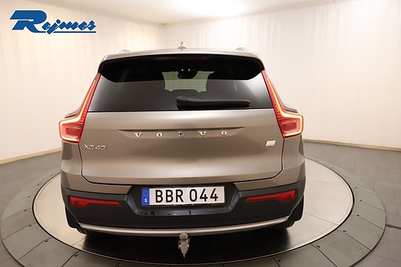 Volvo XC40 20 of 29