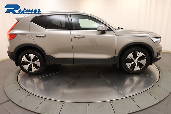 Volvo XC40 27 of 29