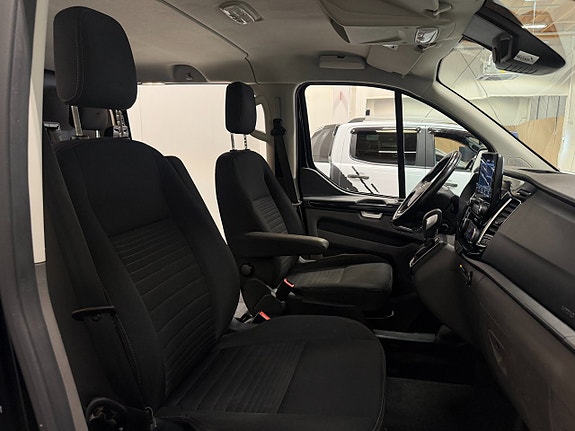 Ford Transit Custom 15 of 30