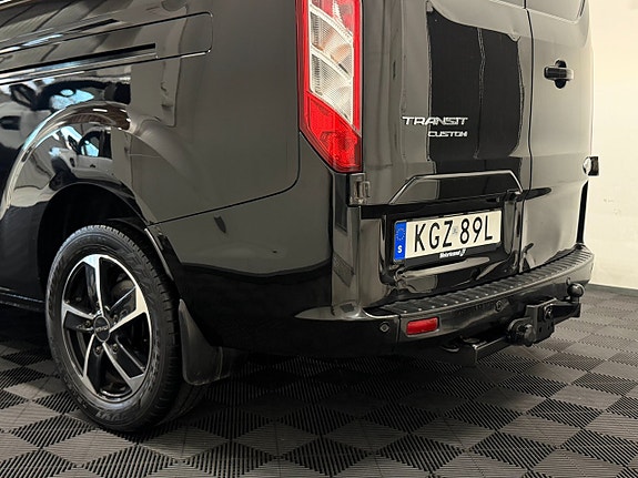 Ford Transit Custom 9 of 30