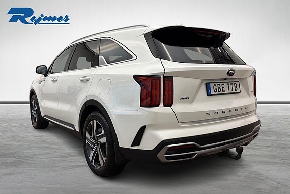 Kia Sorento 3 of 24