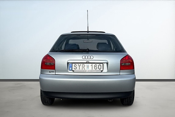 Audi A3 4 of 20
