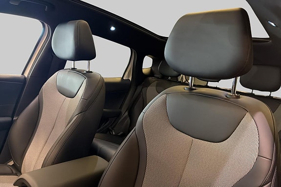 BYD Dolphin G 9 of 22