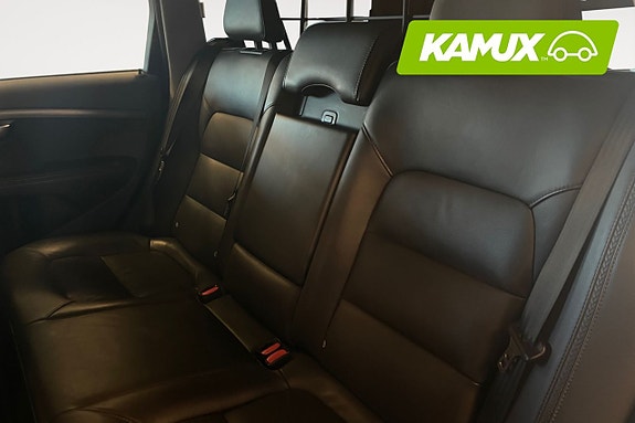 Volvo XC70 14 of 26