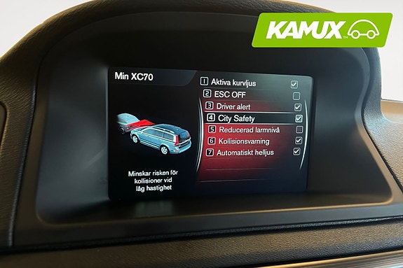 Volvo XC70 20 of 26