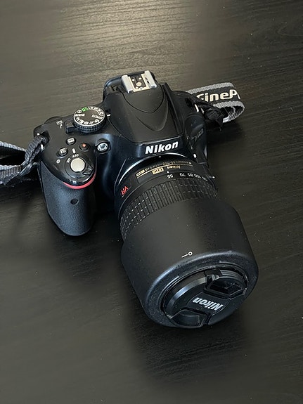Nikon D5100 + 2 objektiv – komplett paket