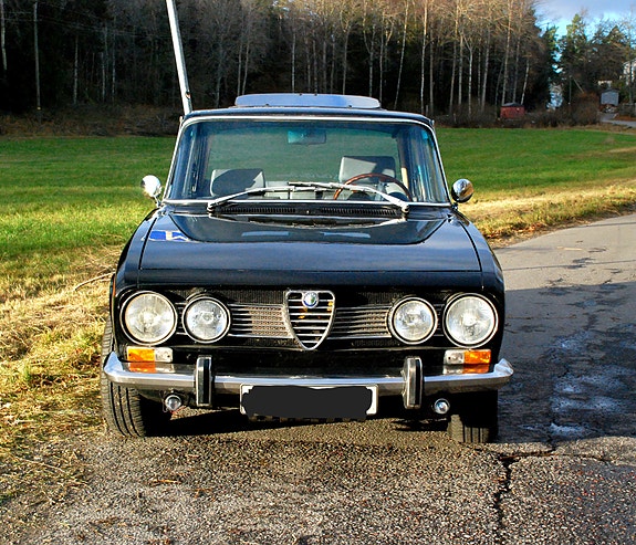 Alfa Romeo Berlina 5 of 5