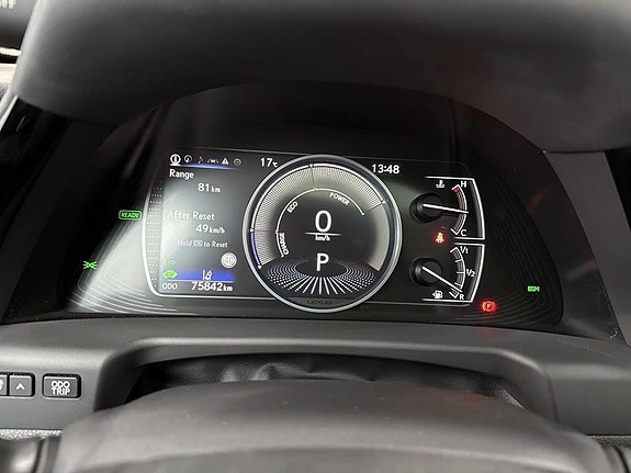 Lexus ES300h 15 of 16