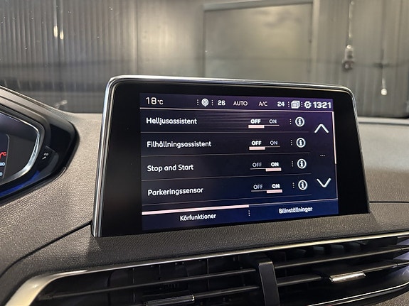 Peugeot 5008 11 of 26