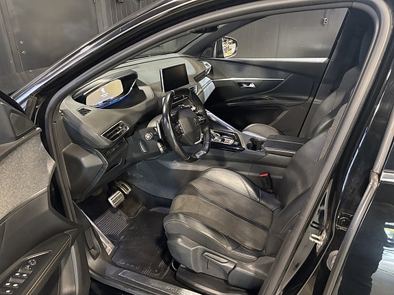 Peugeot 5008 6 of 26