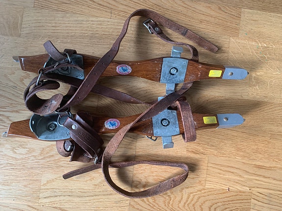 Product image 1 of 4