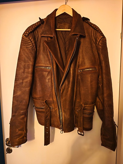 Product image 1 of 5