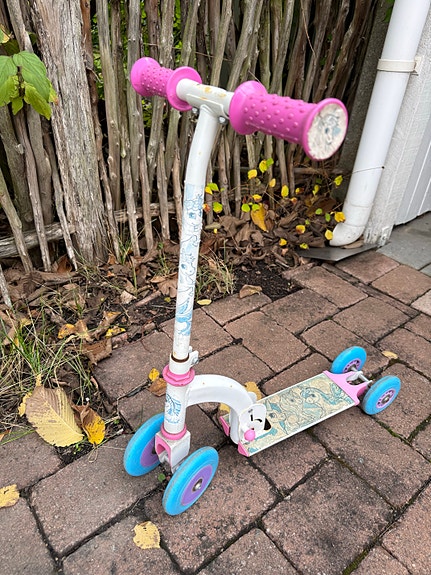 Product image 1 of 3