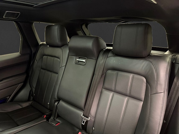 Land Rover Range Rover Sport 10 of 21