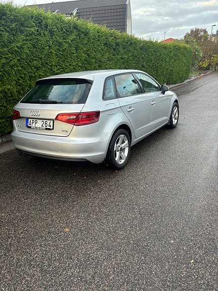 Audi A3 4 of 6