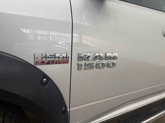 Dodge RAM 1500 27 of 30