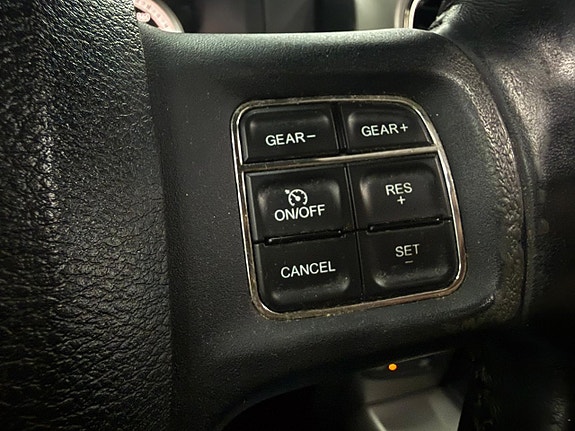 Dodge RAM 1500 22 of 30