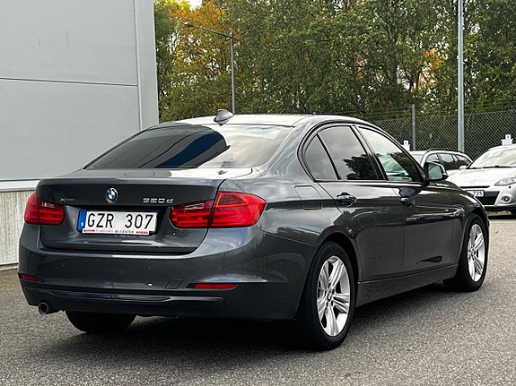 BMW 320d 4 of 22