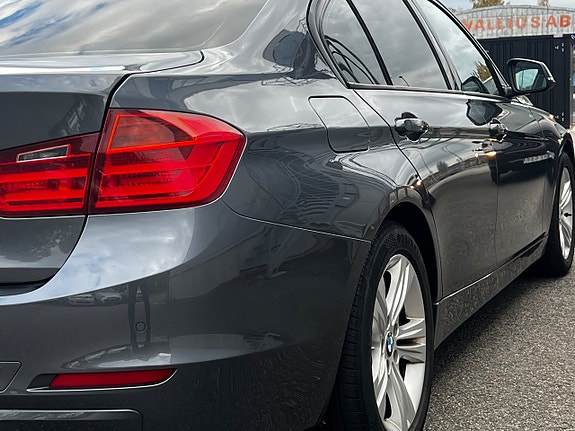 BMW 320d 21 of 22