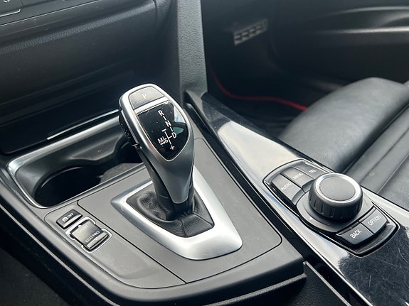 BMW 320d 11 of 22