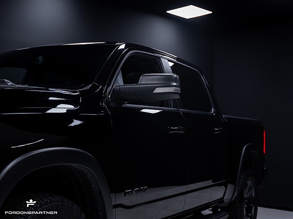 Dodge RAM 1500 3 of 30