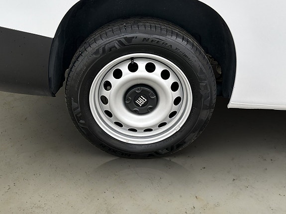 Fiat Doblo 29 of 30