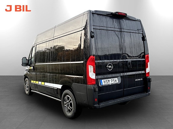 Opel Movano 2 of 22